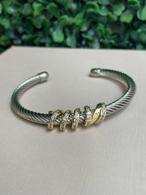 Bracelete Giulia Cabo Torcido e Elos Cravejados - Imagem 2